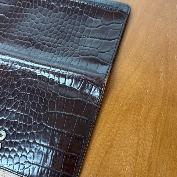 Vintage Brighton Brown Crocodile Embossed Wallet with silver heart clasp - Picture 7 of 13